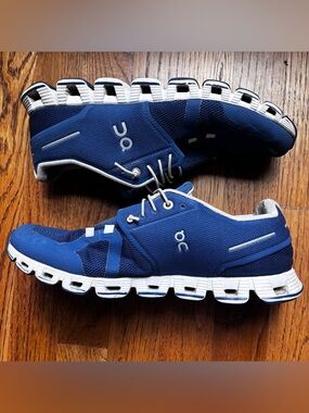 On Cloud Running Shoes Blue White Women’s 9 Swiss Eng READ